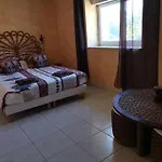 Oda ve Kahvaltı L'arche De La Bonde