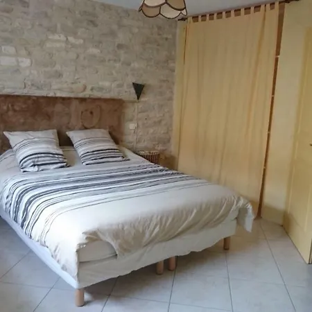 L'arche De La Bonde Oda ve Kahvaltı 3*